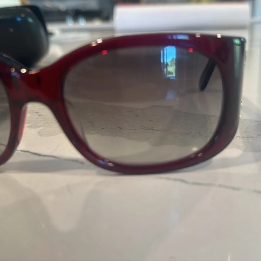 πCHANEL SWAROVSKI SUNGLASSES WITH CRYSTAL - Picture 9 of 10